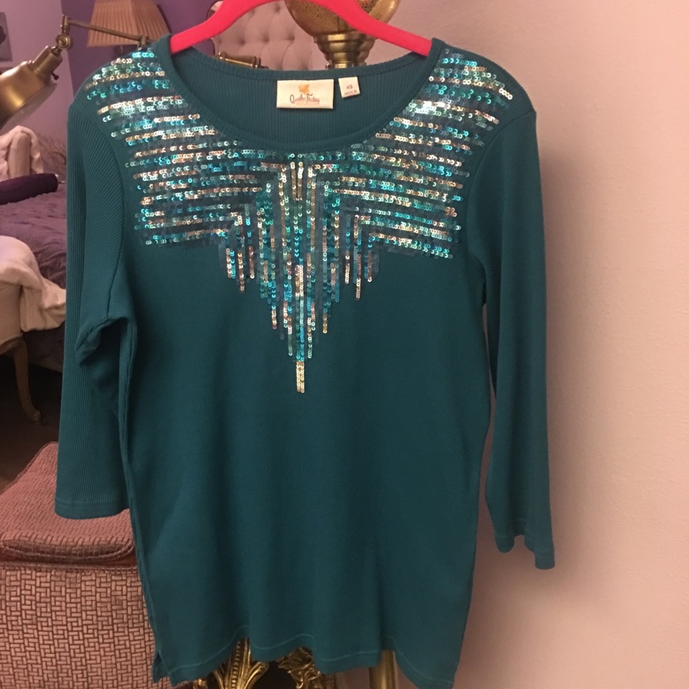 Sequined Teal Top (XS) by Quacker Factory